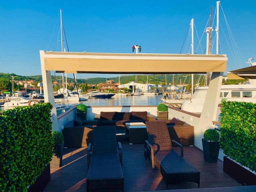Floating Sea House Aurora Villa Portoroz Luaran gambar